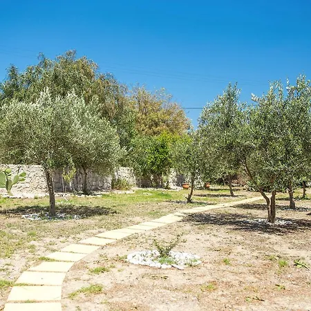 Voula Πανσιόν Φαληράκι