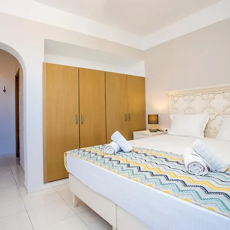 بيت ضيافة Voula