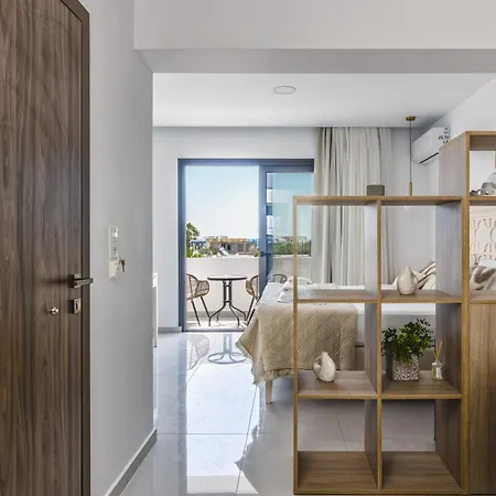 沃拉公寓 3* 法里拉基