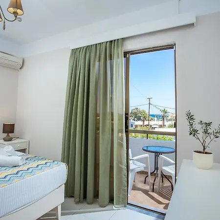 Voula Casa de hóspedes 3*