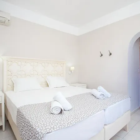 Casa de hóspedes Voula 3*