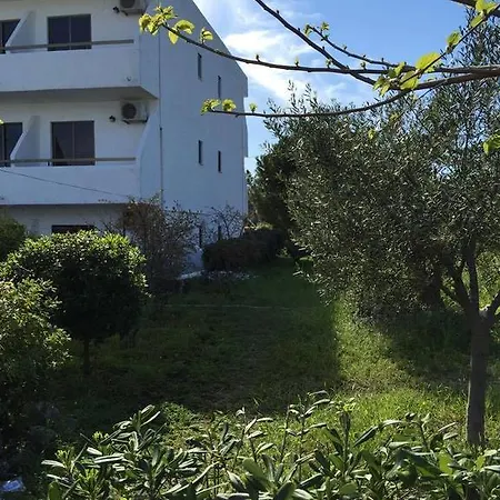 Πανσιόν Voula 3*